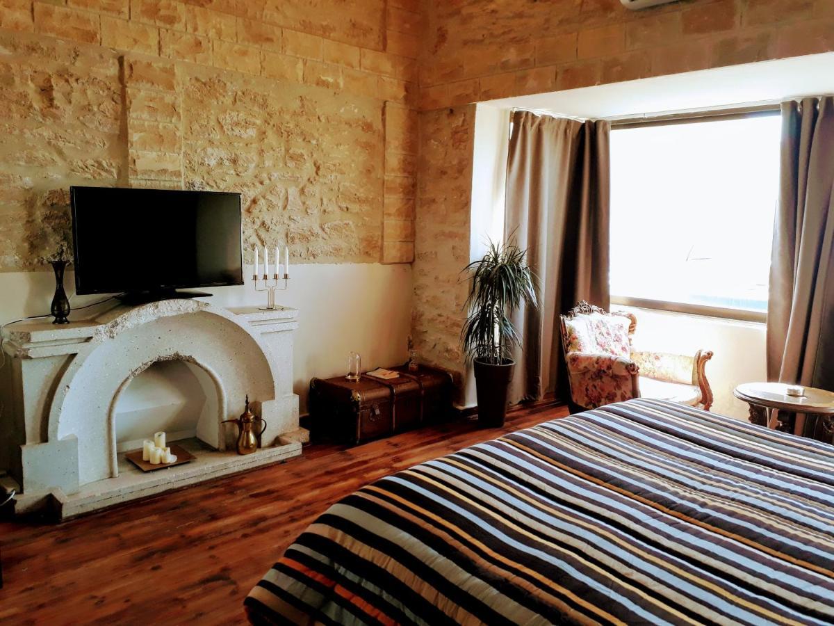 Karavella Vintage Apartment Пафос Экстерьер фото